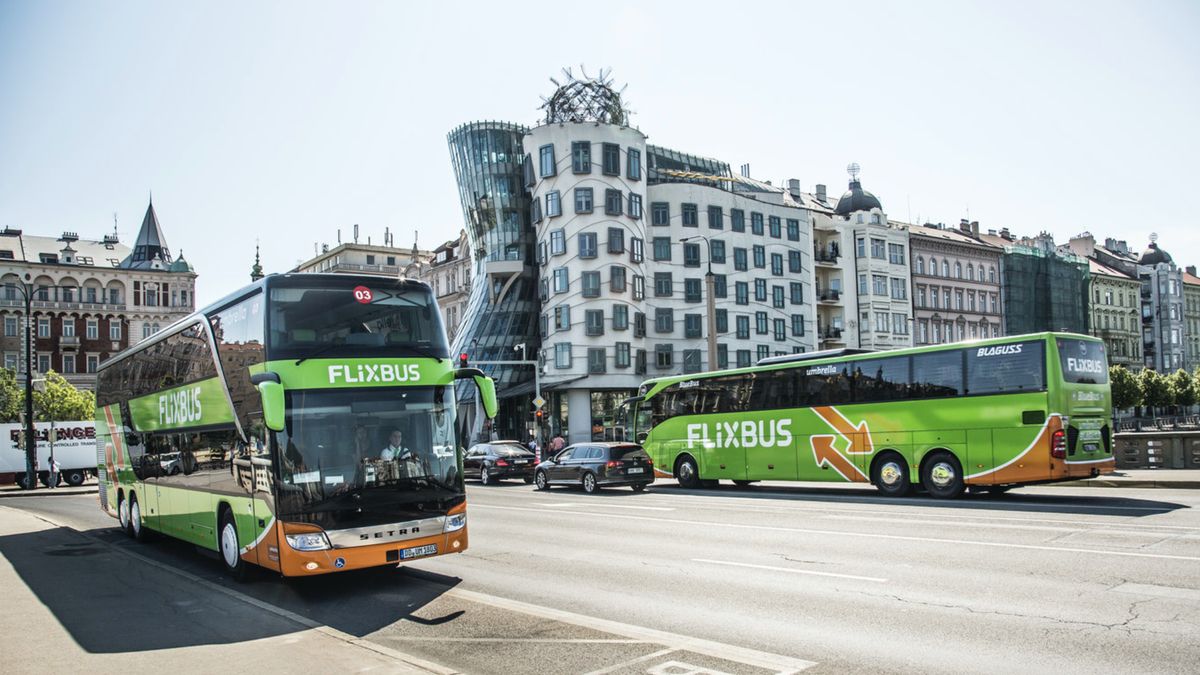 Praha zpřísní udělování výjimek pro vjezd autobusů do centra
